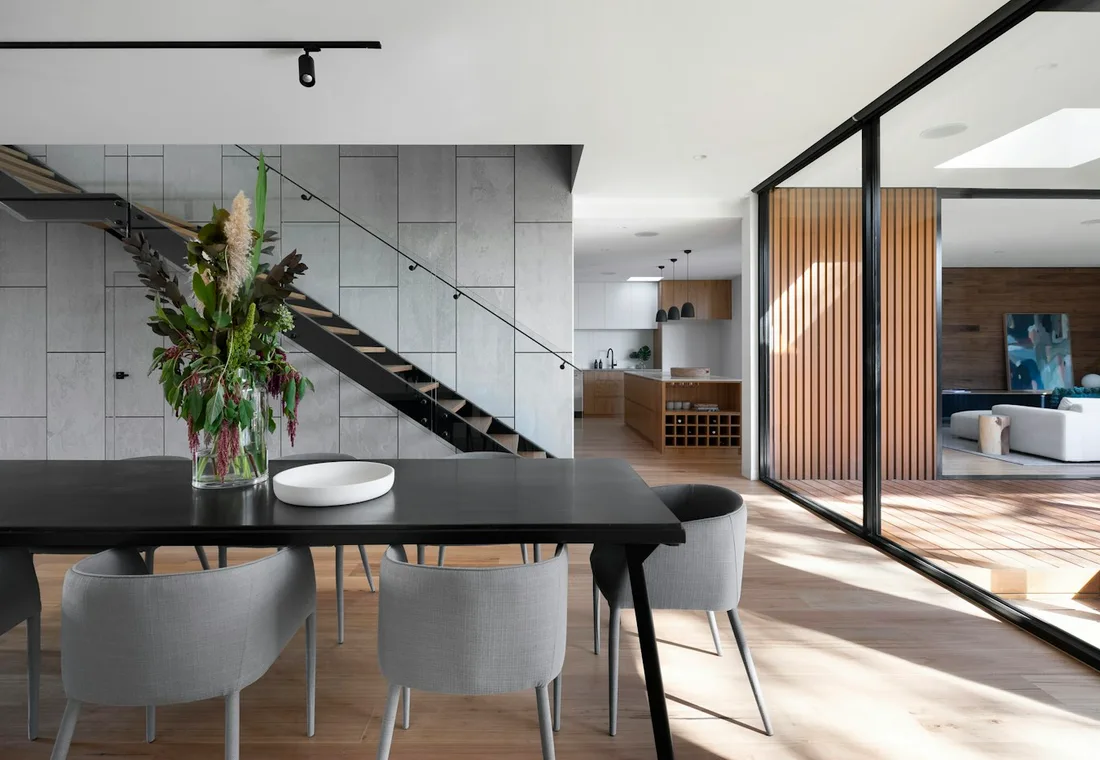 Representative architecture for Noida